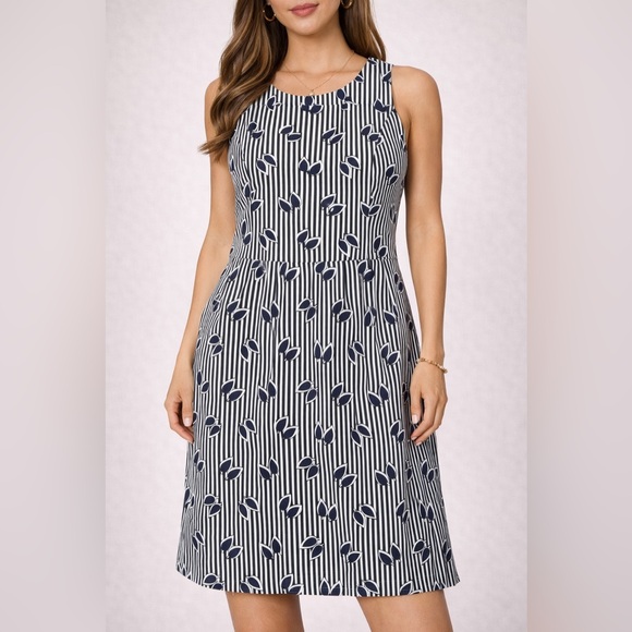 Barneys New York Dresses & Skirts - Barneys New York 100% Cotton Blue White Stripe Leaf Print Midi Dress 10